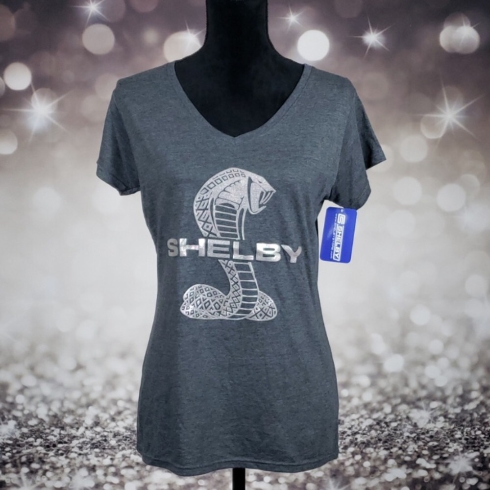 🎉 $15 in bundle -Shelby Iridescent Snake Shirt 🐍